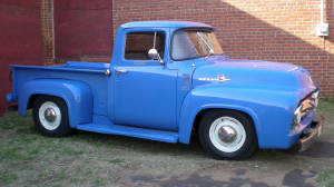 '56 ford F100 Pickup
